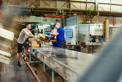 4 major HR and supply chain trends in the logistics industry.
